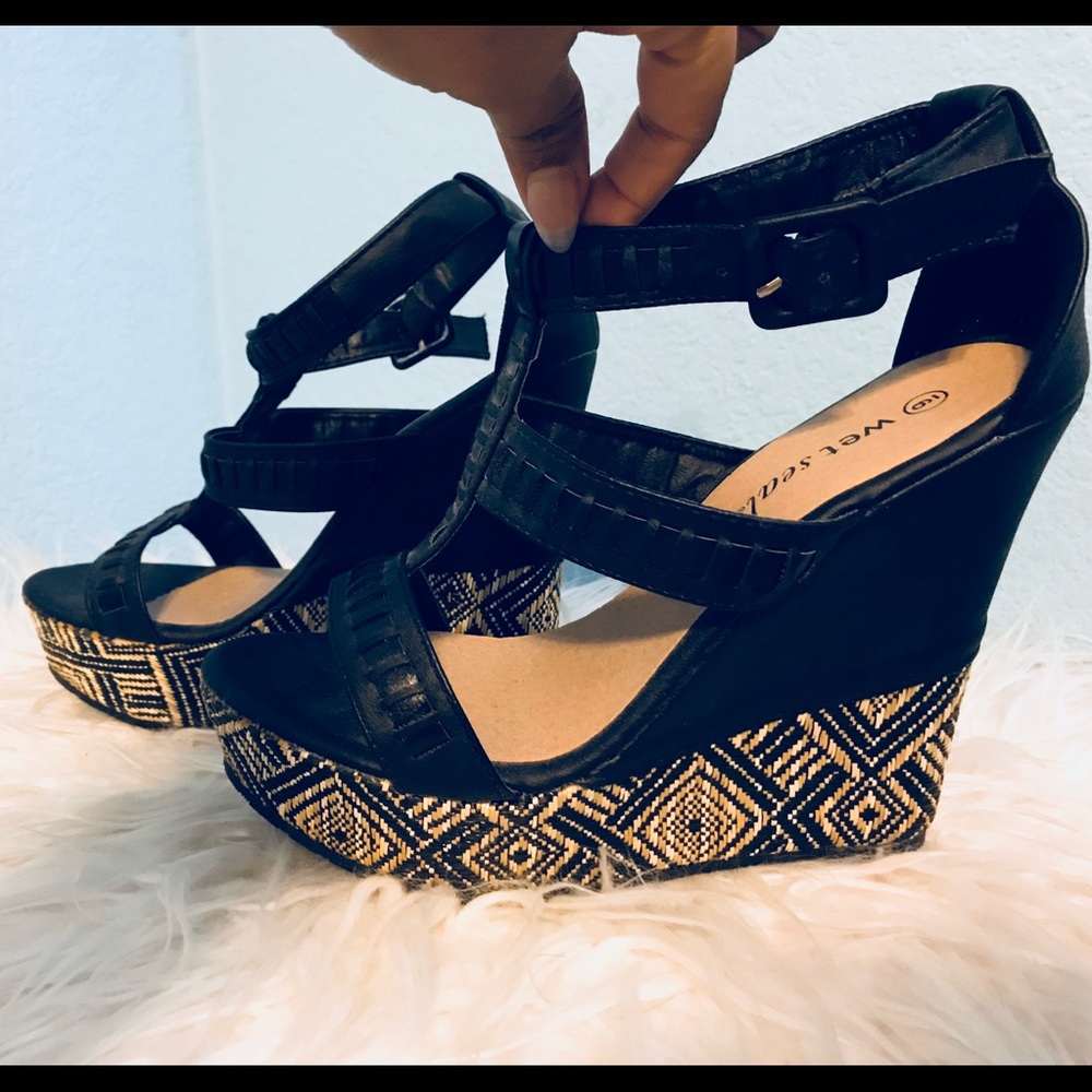 Tribal Wedges
